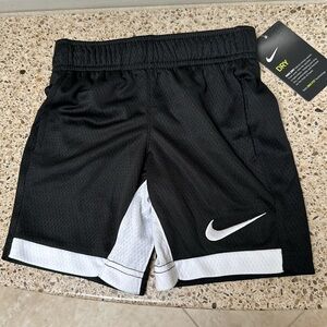 Nike boys mesh dri fit athletic shorts